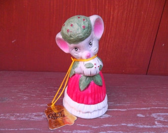 Vintage set of 2 Jasco Christmas bells Made in Taiwan kitsch
