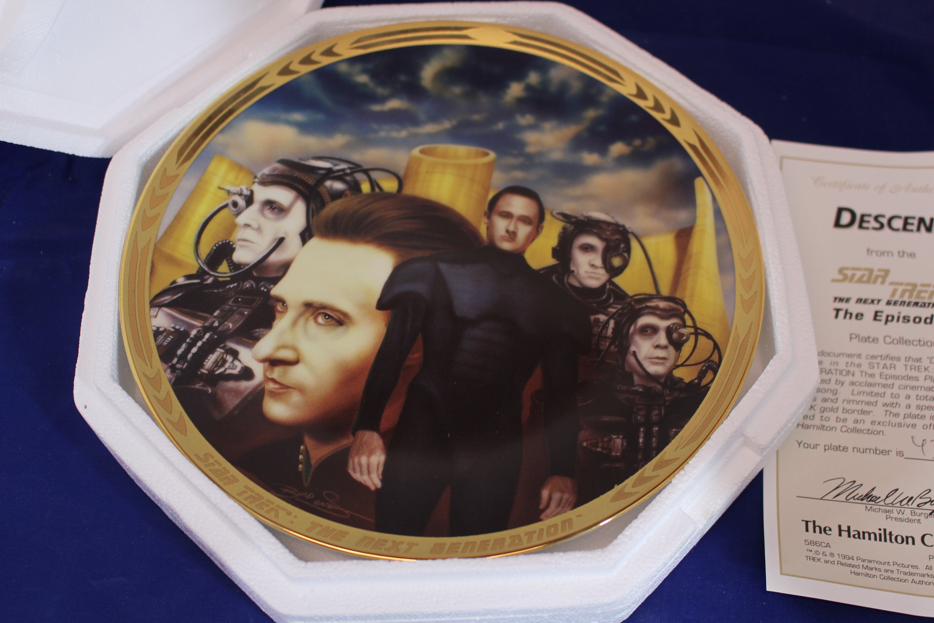 Star Trek Descent TNG the Episodes Collector Plate Hamilton 