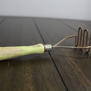 Small Chippy Yellow Wooden Handle Vegetable Masher Vintage Farmhouse Kitchen Display
