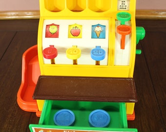 Vintage Fisher Price Pretend Play Cash Register #926 with 2 Coins 1974 Works!   #2