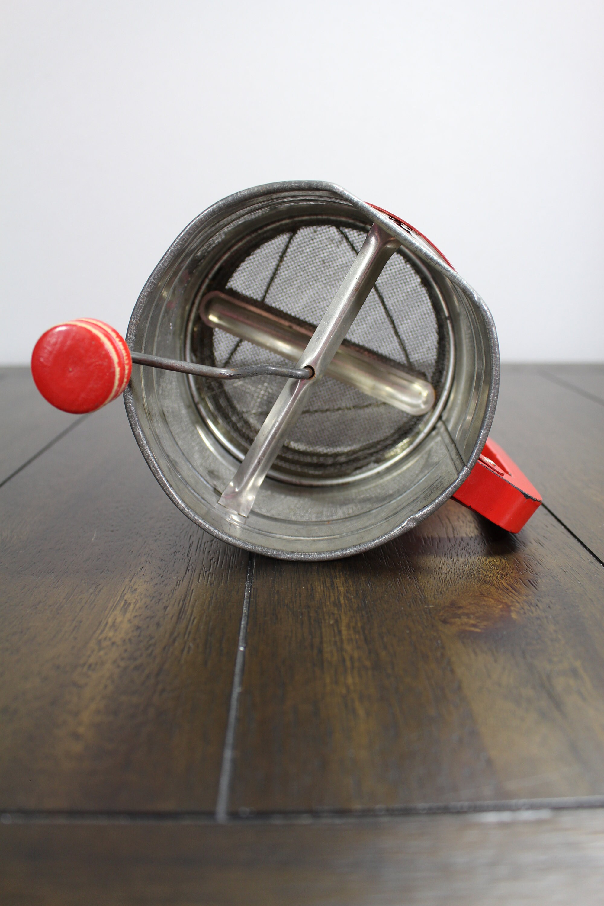 Vintage Androck Hand Flour Sifter Red Wood Handle Crank Etsy