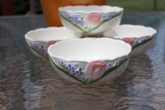 Otagiri Mary Ann Baker Hand painted Tulip Flower Set of 4 Cereal Soup Bowls