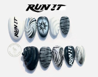 Stray Kidsの「Run It」をイメージしたプレスオンネイル