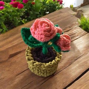 Handmade Crochet Rose in Pot: Cotton & Acrylic Yarn Floral Decor