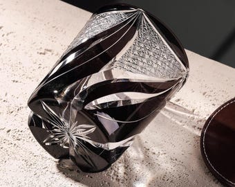 Retro Kiriko Flame Whiskey Glass Hand-Carved Unique Crystal Barware Glass Japanese Luxury Rocks Tumblers Men Gifts Idea Anniversary Gifts