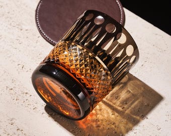 Hand-Carved Amber Crystal Whiskey Glass – Vintage Style Engraved Bourbon Tumbler Luxury Barware for Whiskey Lovers Personalized Gifts Idea