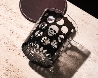 Crystal Cut Skull Engraved Whiskey Glass - Hand-Carved Old Fashioned Highball Glass Unique Rocks Glass for Drink Lovers Home Bar Decor Gift