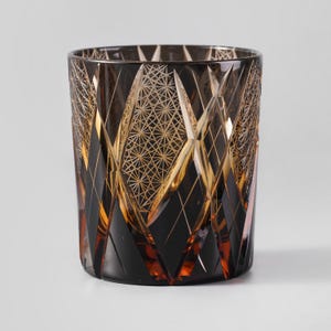 Hand-Carved Kiriko Crystal Whiskey Glass Japanese Amber Black Bourbon Tumbler Home Bar Retro Rocks Glass Birthday Gift for Whisky Lovers