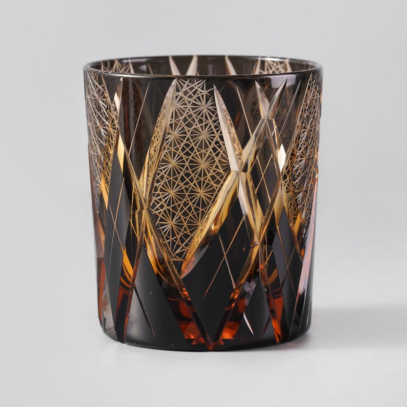 Hand-Carved Kiriko Crystal Whiskey Glass Japanese Amber Black Bourbon Tumbler Home Bar Retro Rocks Glass Birthday Gift for Whisky Lovers