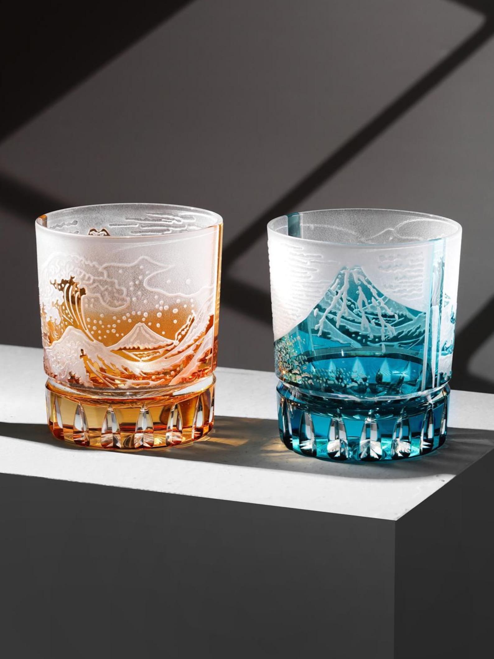 Japanese Mount Fuji Whiskey Glass - Hand-carved Kiriko Crystal Barware