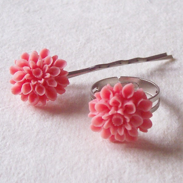 Salma - Coral Pink Bobby Pin and Ring Set