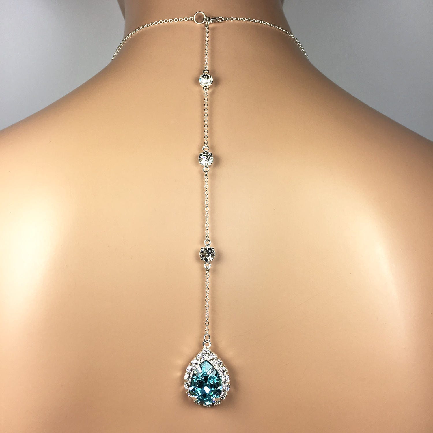 ★SWAROVSKIスワロフスキー　ネックレス　ターコイズブルー　ティアドロップ スワロフスキー ネックレス ティアドロップ ライトブルー 正規品