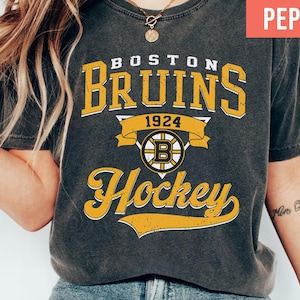 Comfort Colors® Boston Bruins Hockey T-shirt, Boston Bruins Hockey Fan T-Shirt, Vintage Boston Bruins Tshirt, Retro Boston Bruins Ice Hockey