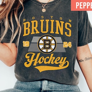 Comfort Colors® Boston Bruins Hockey T-shirt, Boston Bruins Hockey Fan T-Shirt, Vintage Boston Bruins Tshirt, Retro Boston Bruins Ice Hockey