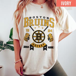 Comfort Colors® Boston Bruins Hockey T-shirt, Boston Bruins Hockey Fan T-Shirt, Vintage Boston Bruins Tshirt, Retro Boston Bruins Ice Hockey