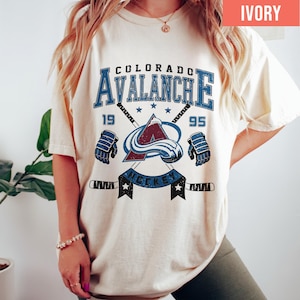 Comfort Colors® Colorado Avalanche Hockey T-shirt, Colorado Hockey Fan T-Shirt, Vintage Colorado Avalanche Tshirt, Retro Colorado Ice Hockey