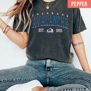 Comfort Colors® Colorado Avalanche Hockey T-shirt, Colorado Hockey Fan T-Shirt, Vintage Colorado Avalanche Tshirt, Retro Colorado Ice Hockey