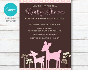 Può includere: Un invito a una baby shower rosa e marrone con sfondo a pois. L'invito presenta una silhouette di due cervi e il testo "You're invited to a Baby Shower for Misty & Baby Irelyn Jaimes".