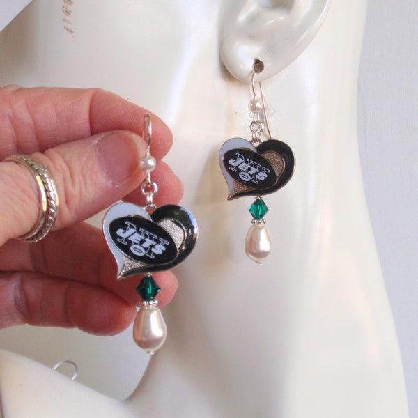 New York Jets White Pearls Green Crystal SS Ear Wire Earrings