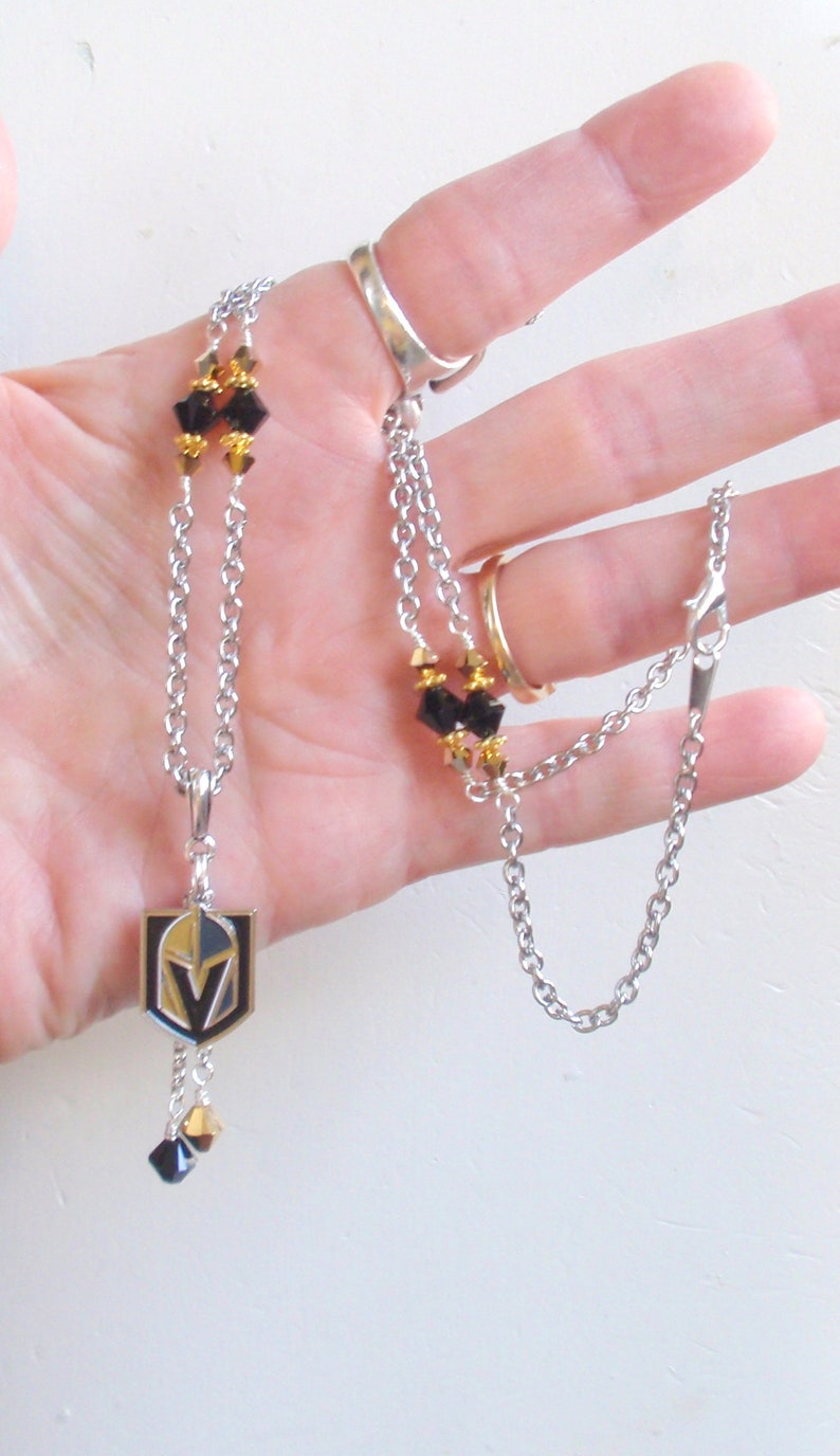Las Vegas Golden Knights Black and Gold Crystal Pro Ice Hockey VGK Women/'s Charm Necklace