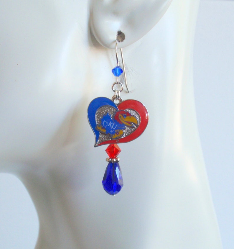 Kansas Jayhawks Blue and Red Crystal SS Ear Wire College Basketball Women/'s Earrings
