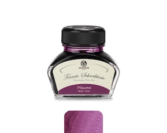 May include: A glass bottle of purple fountain pen ink with a black screw-top lid. The label features the text Octopus Fluids, Feinste Schreibtinte, Fountain Pen Ink, Pflaume, and 30 ml - 1 fl.oz. A purple ink swatch is displayed below the bottle.