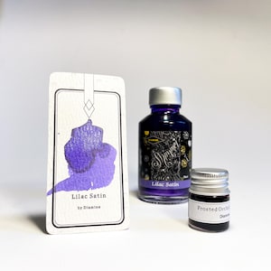 Encre Lilac Satin Shimmering de Diamine - en échantillon d'encre de 4 ml et encrier de 50 ml - encre violette pour stylos plume avec reflets