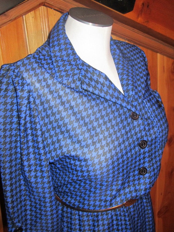 Vintage Sheer  Electric Blue Houndstooth Puff Slee