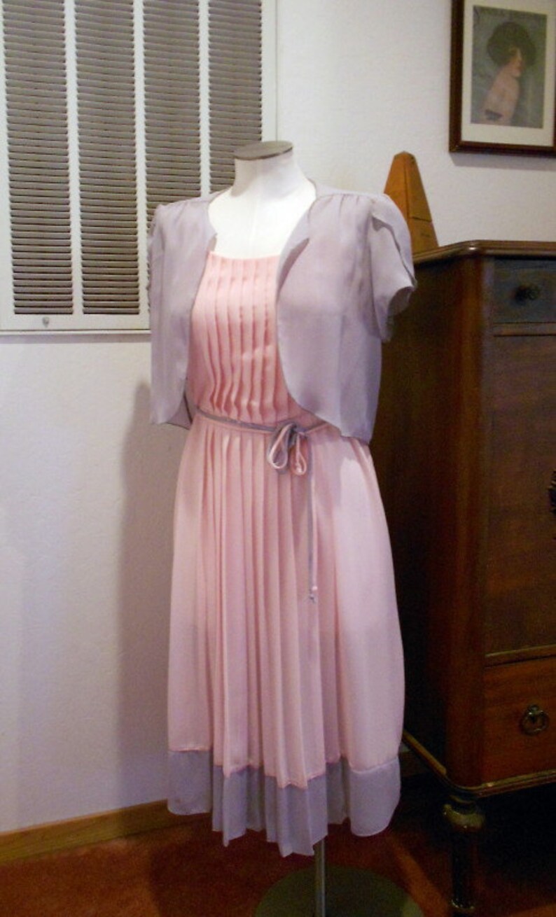 Vintage 80s near sheer Pink and Grey 2pc Flutter sleeve crop jacket and Chiffon Pleated Disco Dress S image 3
