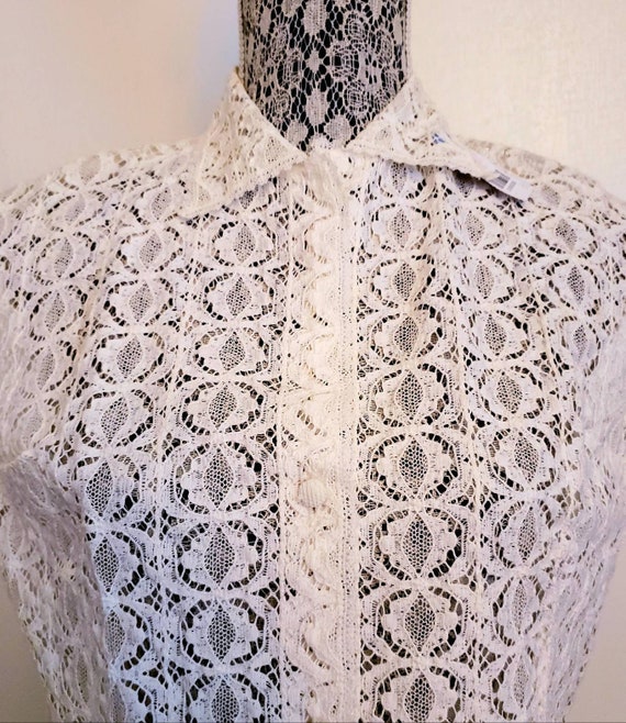 Vintage 60s Cream Lace Sleeveless Collared Blouse… - image 8