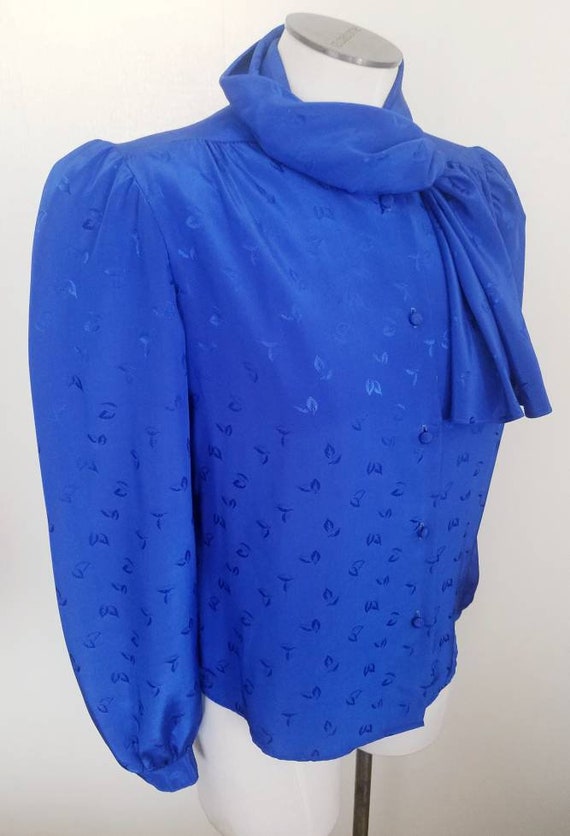 Vintage 80s Electric Blue Leaf embossed Puff Sleev