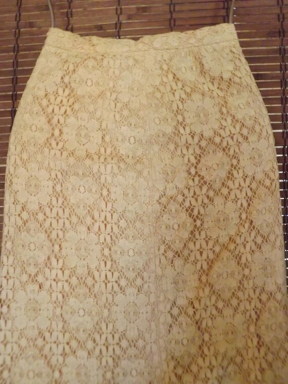 Vintage 70s Beige Lace Skirt and Sheer lace blaze… - image 3