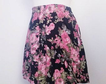 Vintage 90s pink and black button front floral skater skirt M