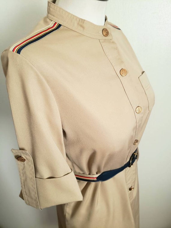 Vintage 80s Striped shoulder Stewardess style Kha… - image 1