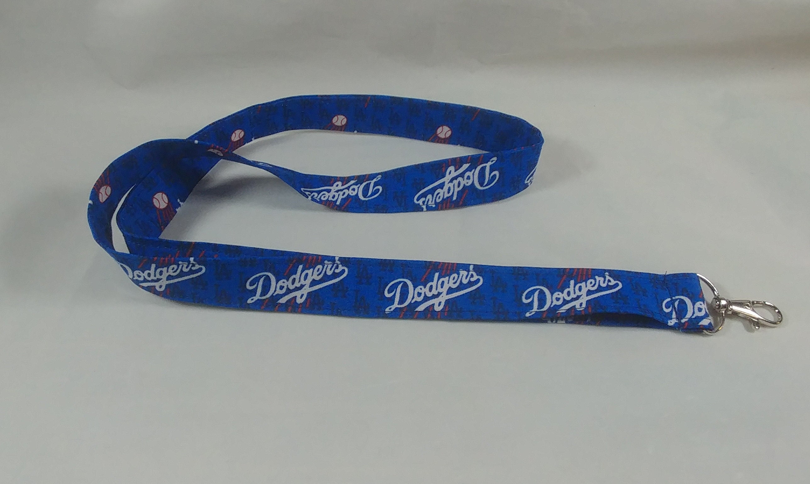 Los Angeles Dodgers Keychain Badge Lanyard Tickets Holder Sugar Skull – THE  4TH QUARTER
