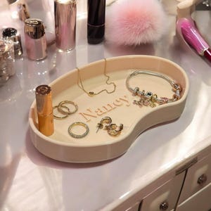 Catchall Tray | Minimalist Tray | Desk Organizer | Personalized Valet Tray | Gift for Him | Custom Tray | Home Decor | Office Decor
