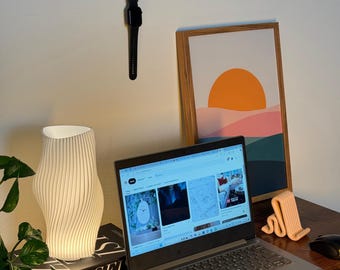 Modern Wave Lamp – Minimalist Table Light for Bedroom, Living Room or Office – Unique 3D Printed Home Decor, Contemporary Ambient Lighting