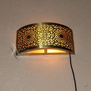 Décoration Marocaine, Lampe Artisanale, Applique Orientale , Applique Murale Marocaine , Luminaire En Laiton, Lampe Orientale