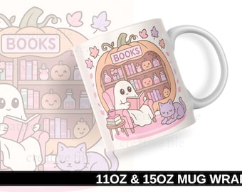 Puede incluir: Taza de cerámica blanca con una ilustración caprichosa de un fantasma leyendo en una biblioteca con forma de calabaza. El diseño incluye un gato, libros y hojas de otoño. Perfecto para Halloween.