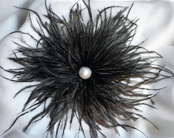 Black Ostrich Feather Brooch: Magnetic Pin with Pearl Center