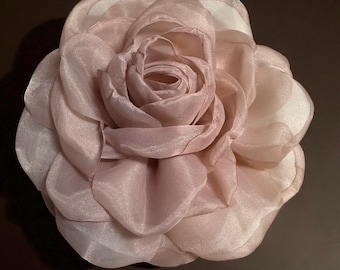 Champagne Pink Flower Brooch, Magnetic hold Pinless Posie (6 inch)