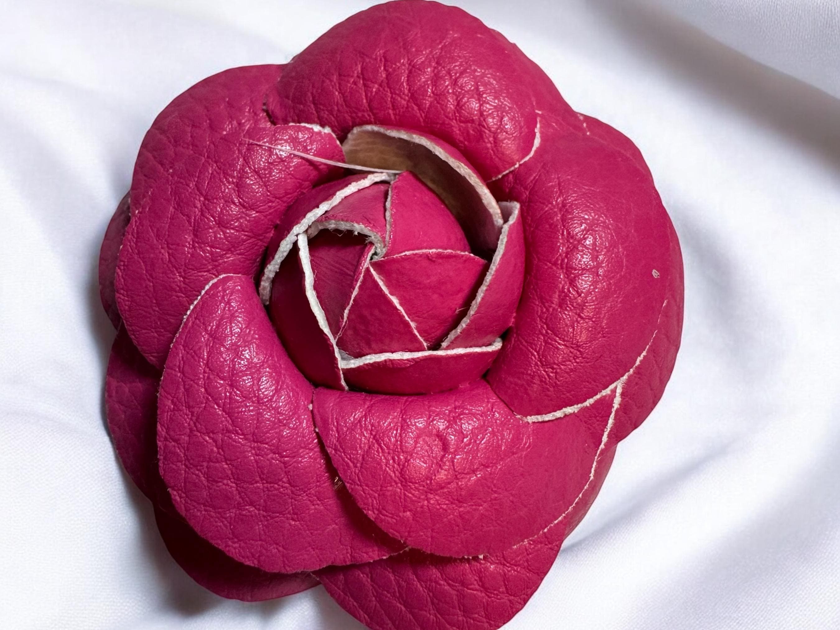 Quilted Camilla Flower Cap Crochet Hat - Camellia Rose Cloche Hat Part 1 - YouTube main image 4