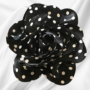 Magnetic Hold Flower pin Flower brooch Black with White Polka dot satin cloth Pinless Posie