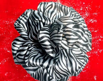 Black & White Striped Fabric Flower Brooch: Magnetic Pinless Posie
