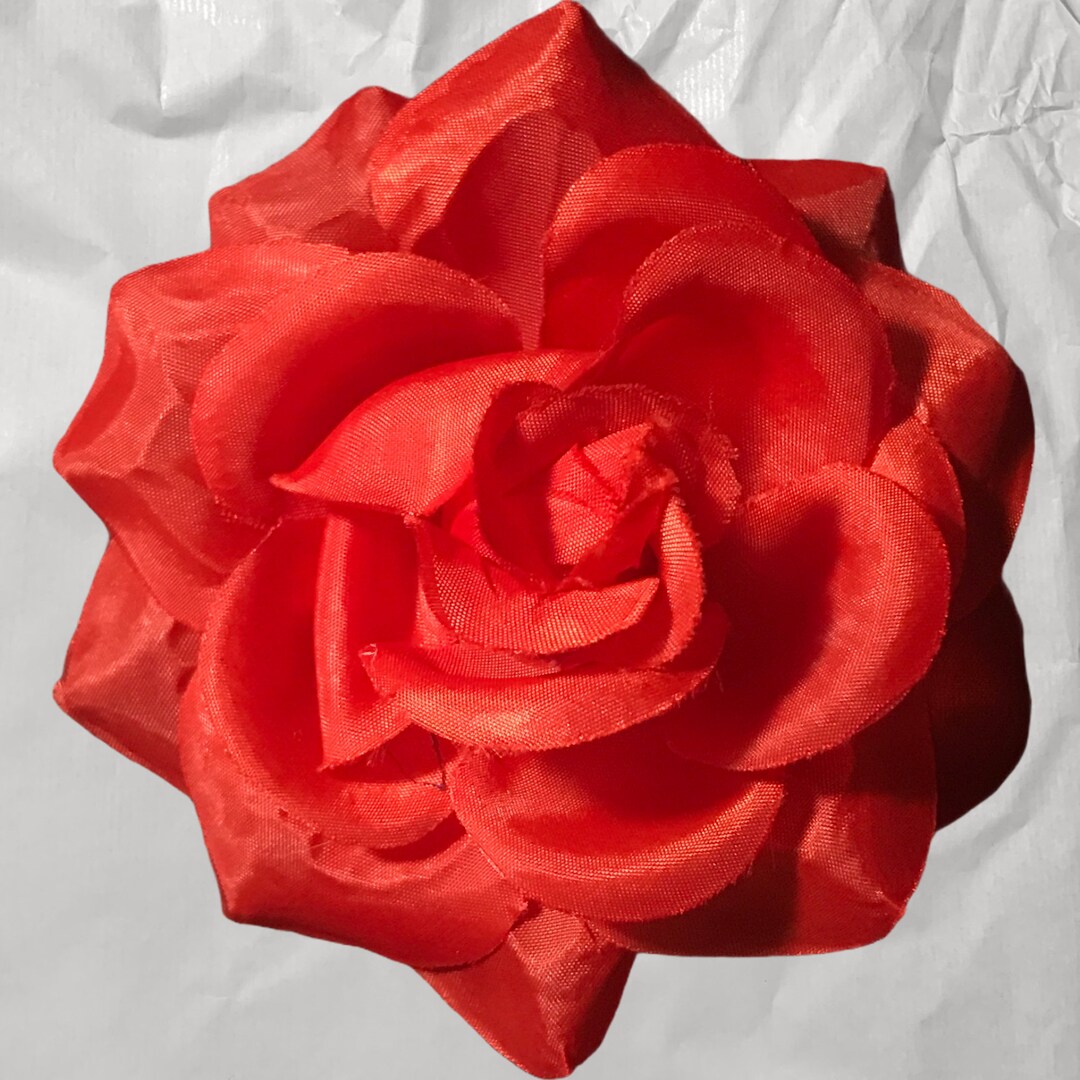 Hold Flower Rose Pin, Flower Pin, Flower Rose Brooch, Small