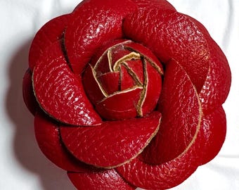 Magnetic hold Flower pin Flower brooch Red Camilla Rose Fashion accessory faux leather 2.5” fabric flower Pinless Posies