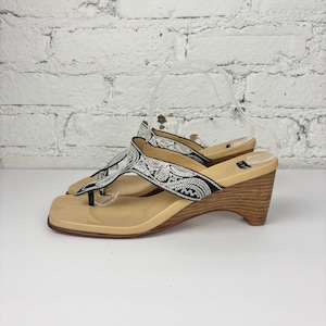 Vintage Y2K Hype Embroidered Wedge Heel Sandals