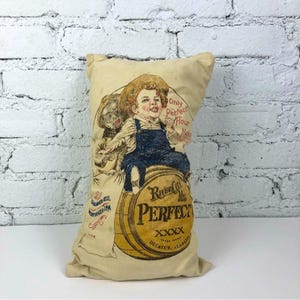 Poduszka Vintage River City Mills Decatur Alabama Flour Bag Pillow