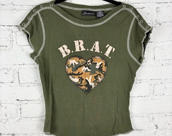 Vintage 90's Y2K B.R.A.T. No Boundaries Tee