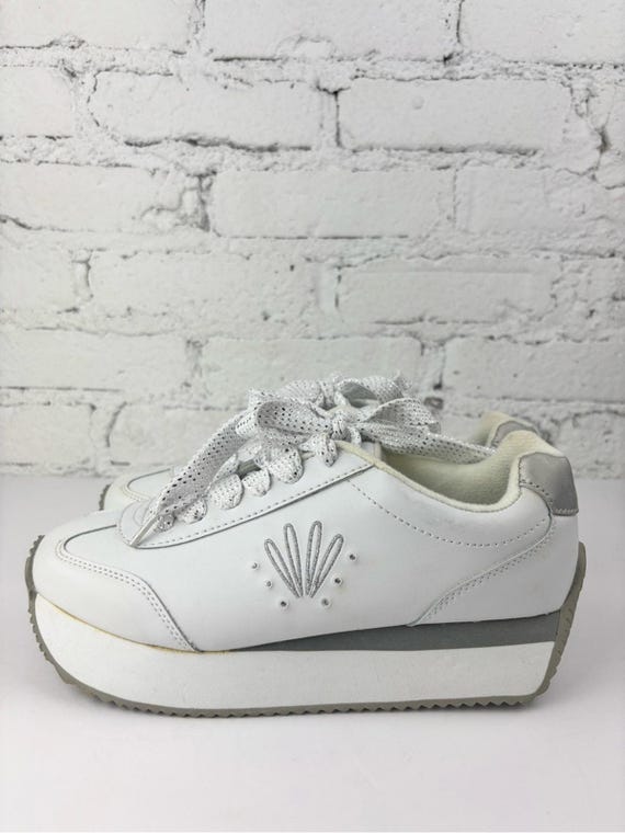Vintage LA Underground White Platform Lace-Up Sneakers with Silver Accents